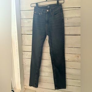 BDG girlfriend high-rise jeans in black